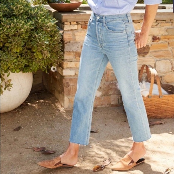 Frank & Eileen Monaghan High Rise Straight Leg Crop Mom Jeans